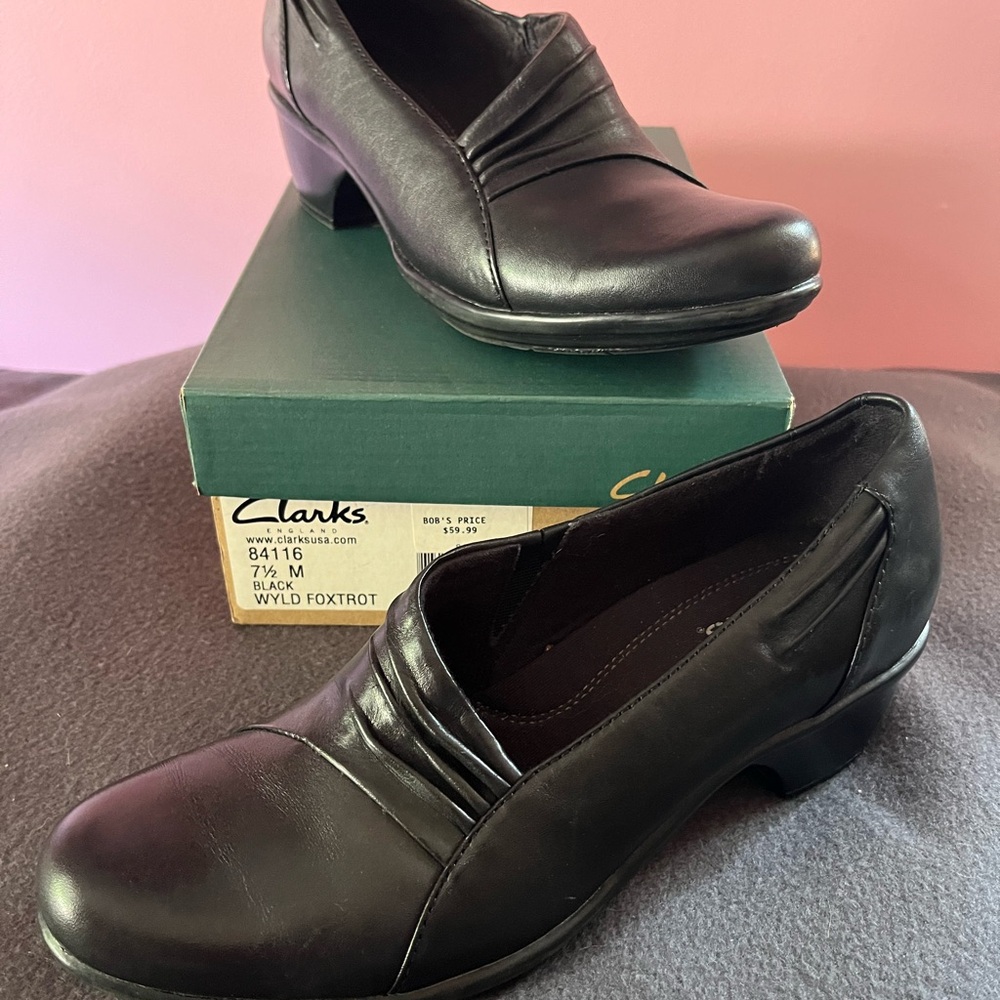 Clarks Wyld Foxtrot Black Shoes Size 7.5 M/7 1/2 M